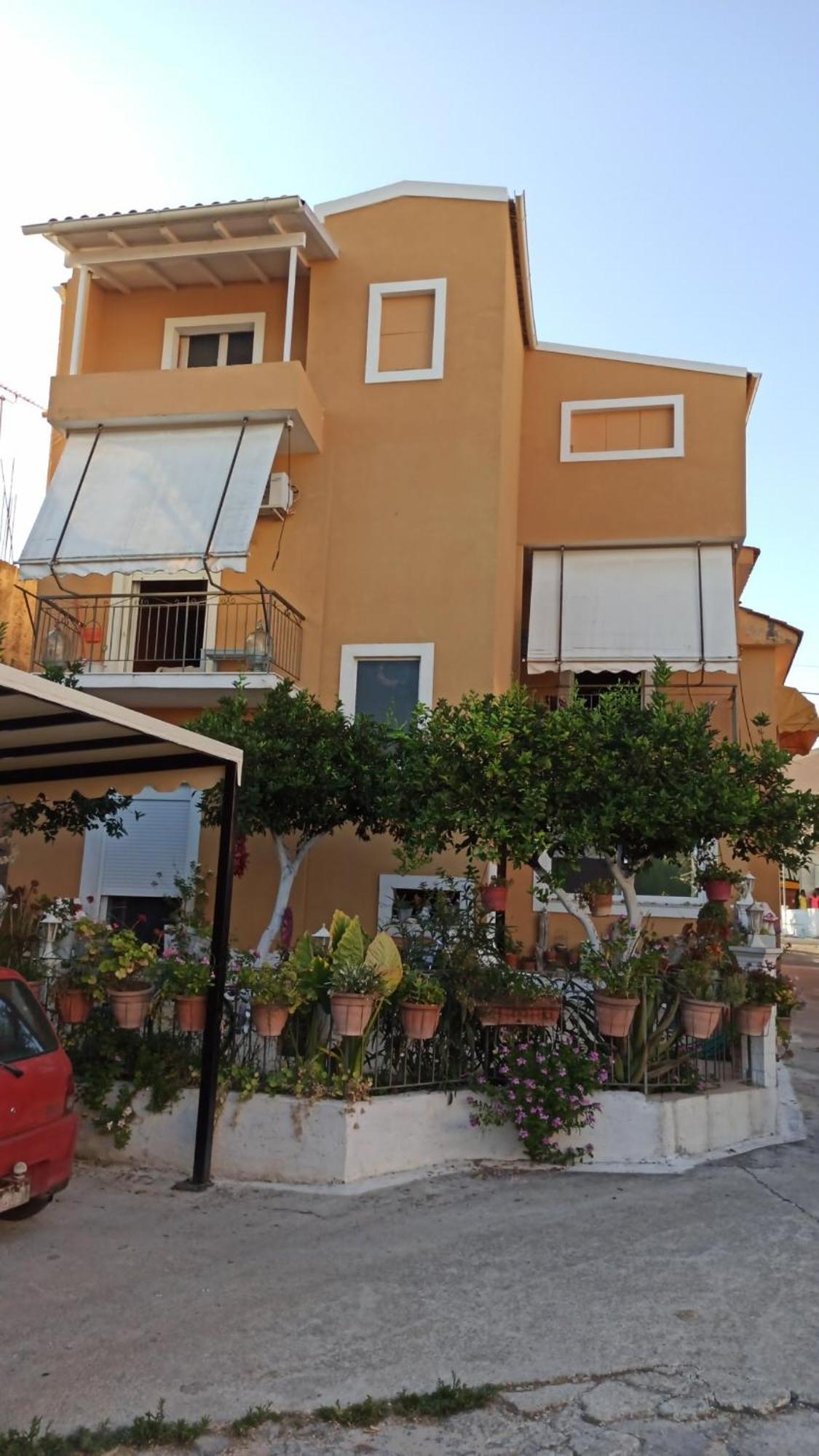 Katrin's · Corfu *
